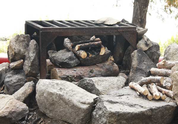 Bannock stove